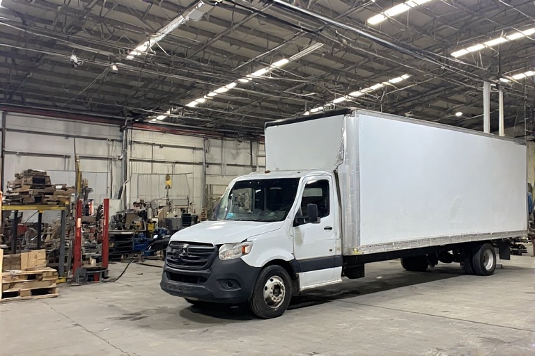 Maximizing Efficiency and Protection with Insulated Truck Body Panels